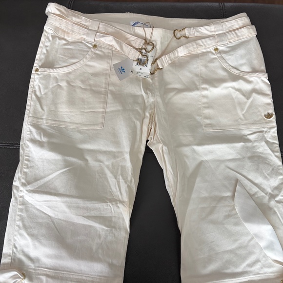 Women's Spring/Summer Capris - Picture 10 of 13